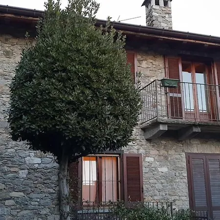 Dom wakacyjny House With Stunning View Over