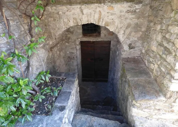 House With Stunning View Over *