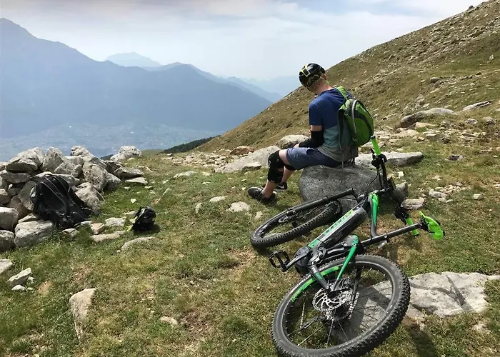 House With Stunning View Over * Montemezzo
