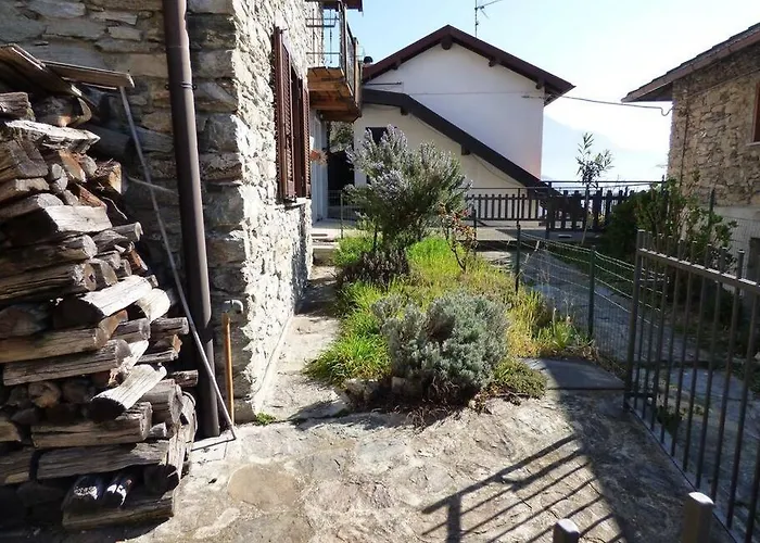度假居 House With Stunning View Over *
